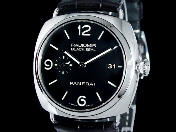 沛納海男錶 PANERAI PAM00388 PAM00388 RADIOMIR BLACK SEAL P.9000自動上鍊機芯.3日動力儲存 黑色三明治面盤